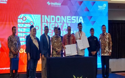 SMK Model Patriot IV Ciwigebang Teken MoU dengan Telkom di Aston Hotel Cirebon untuk Penguatan Alat Praktik